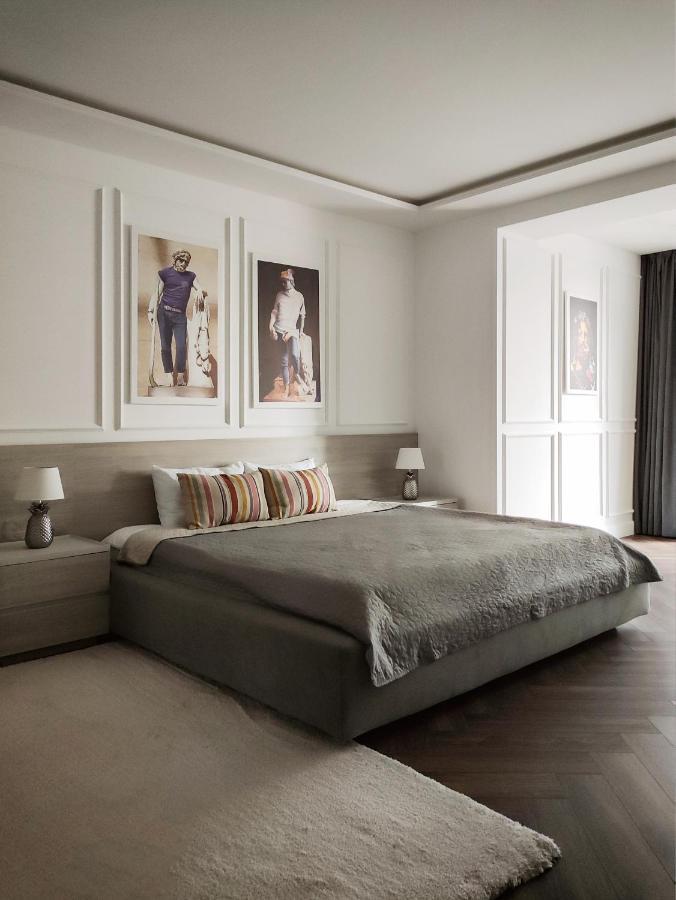 Modern Classic 2 Bedroom Apartment Near Most City Dnipro Luaran gambar