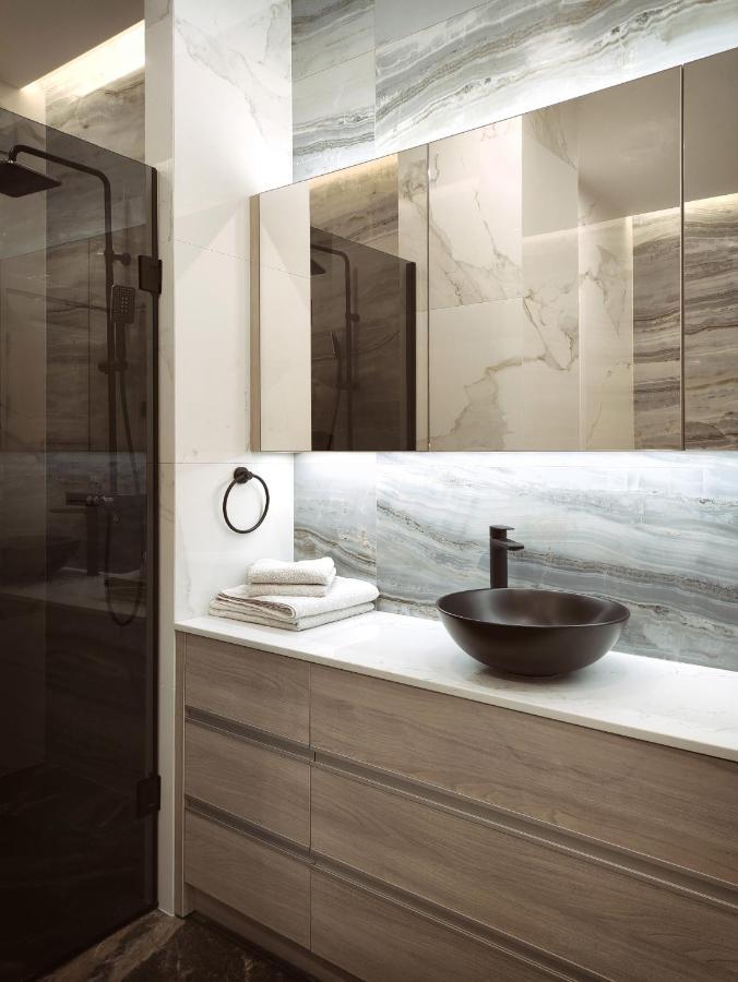 Modern Classic 2 Bedroom Apartment Near Most City Dnipro Luaran gambar